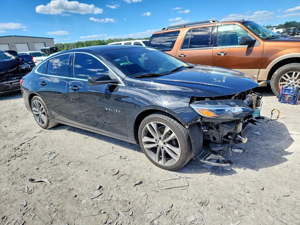 2022 CHEVROLET MALIBU LT LT 4