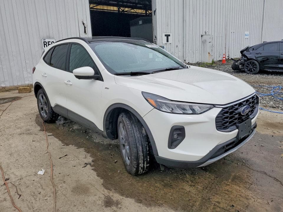 2025 FORD ESCAPE ST LINE SELECT 4