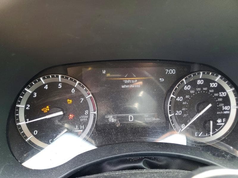 2021 TOYOTA HIGHLANDER PLATINUM 9