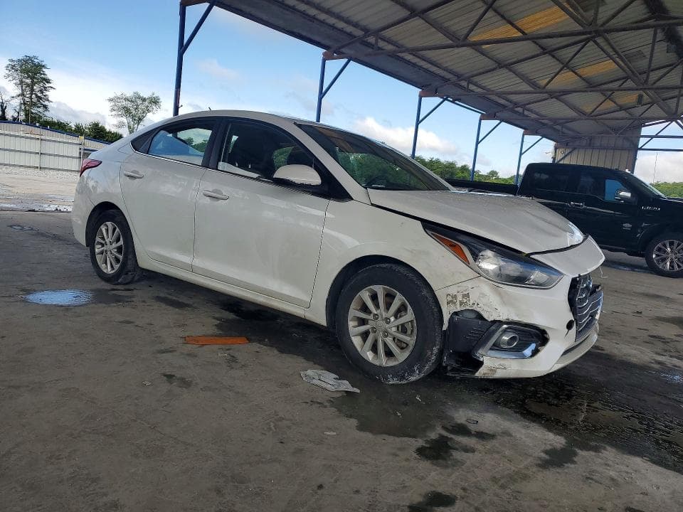 2019 HYUNDAI ACCENT SEL 4