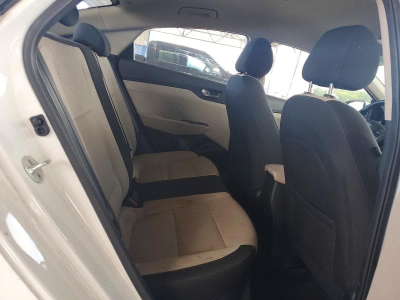 2019 HYUNDAI ACCENT SEL 10