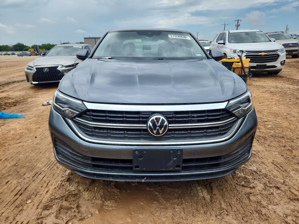 2024 VOLKSWAGEN JETTA SE 5