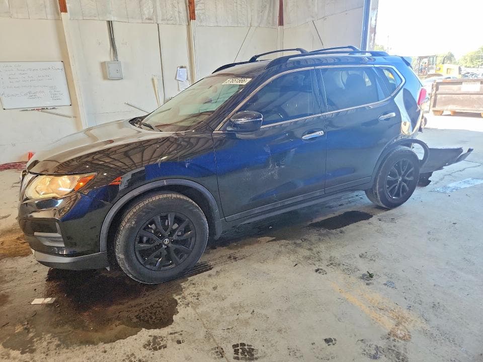2017 NISSAN ROGUE SV - 1