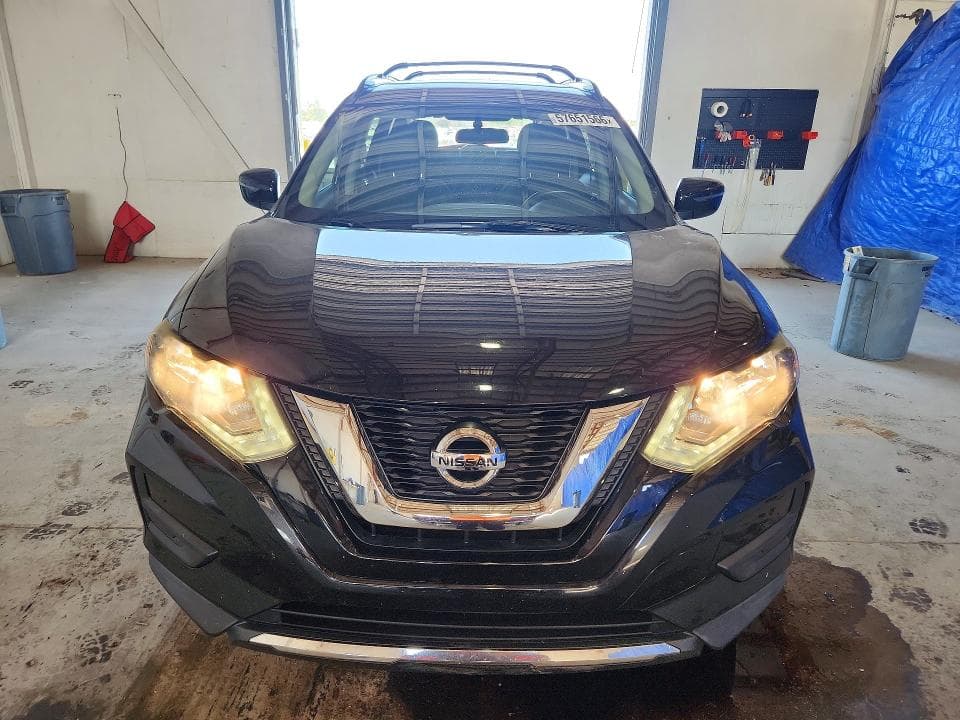 2017 NISSAN ROGUE SV 5