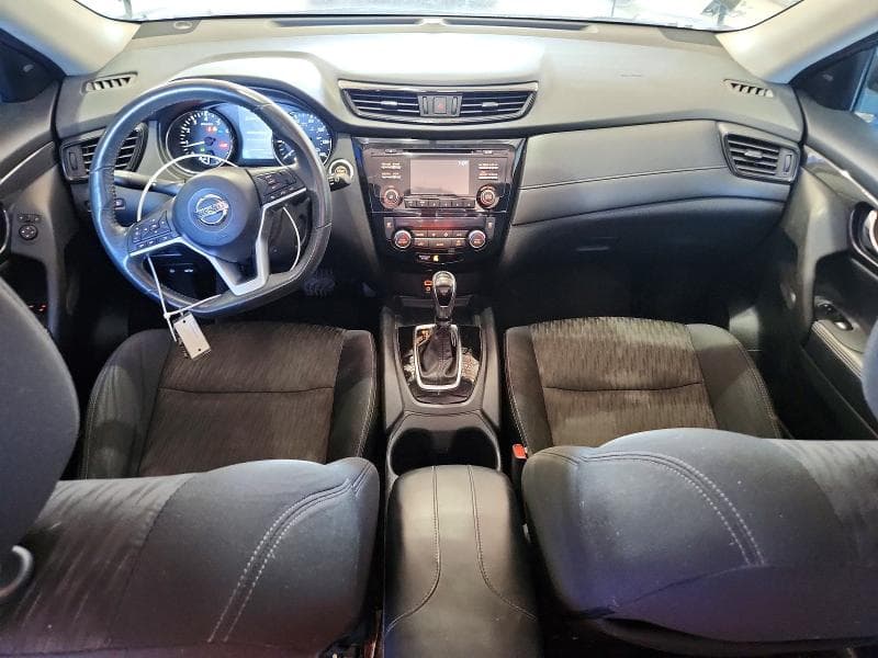 2017 NISSAN ROGUE SV 8
