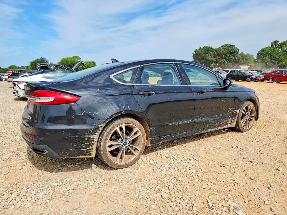 2020 FORD FUSION TITANIUM 3
