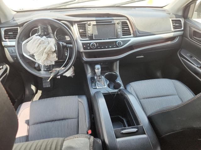 2018 TOYOTA HIGHLANDER LE PLUS 8