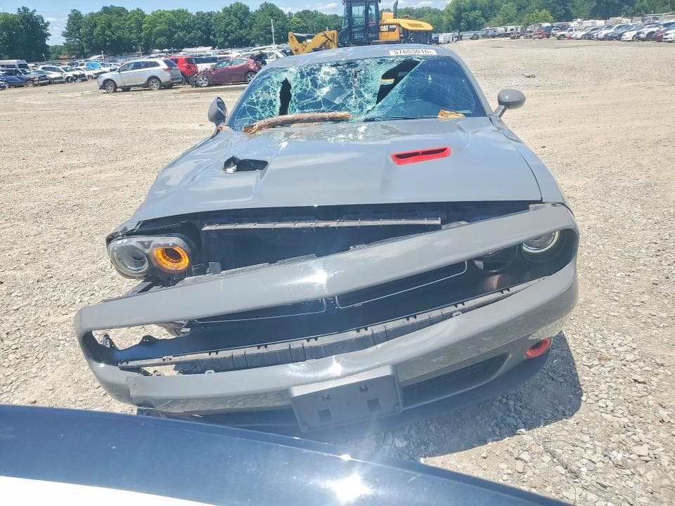 2018 DODGE CHALLENGER SXT 5