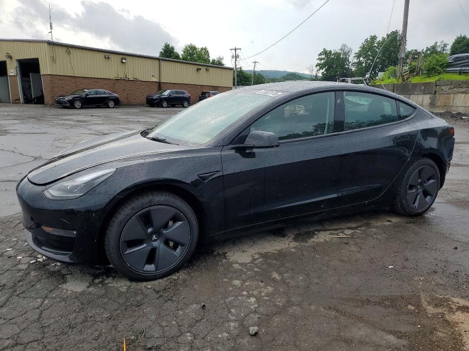 2022 TESLA MODEL 3 - 1