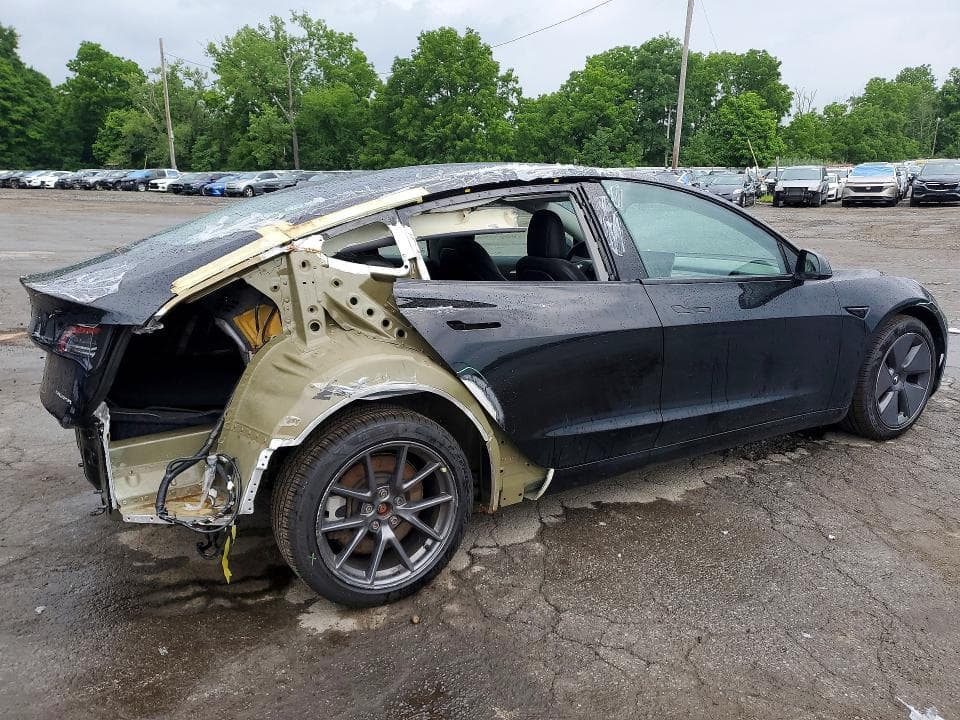 2022 TESLA MODEL 3 3