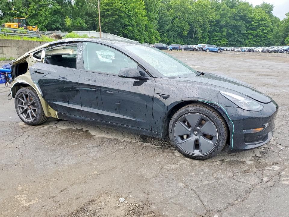 2022 TESLA MODEL 3 4