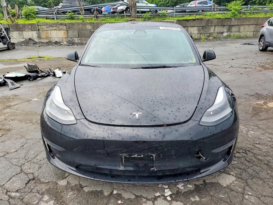 2022 TESLA MODEL 3 5