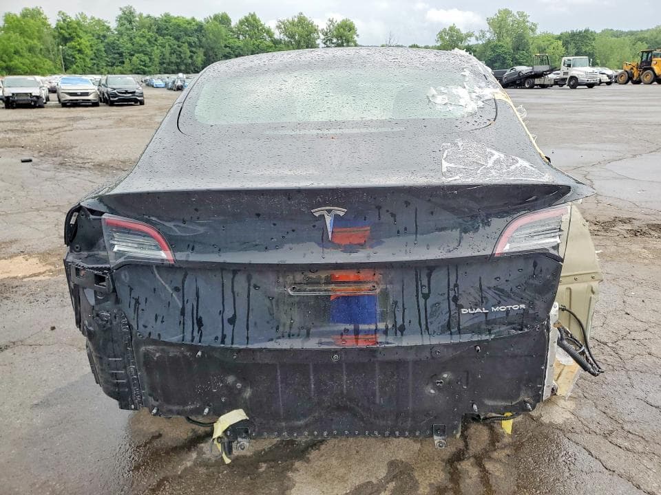 2022 TESLA MODEL 3 6