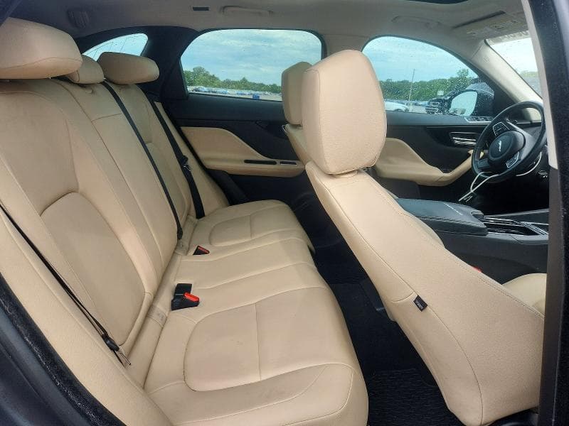 2018 JAGUAR F-PACE PREMIUM PREMIUM 11