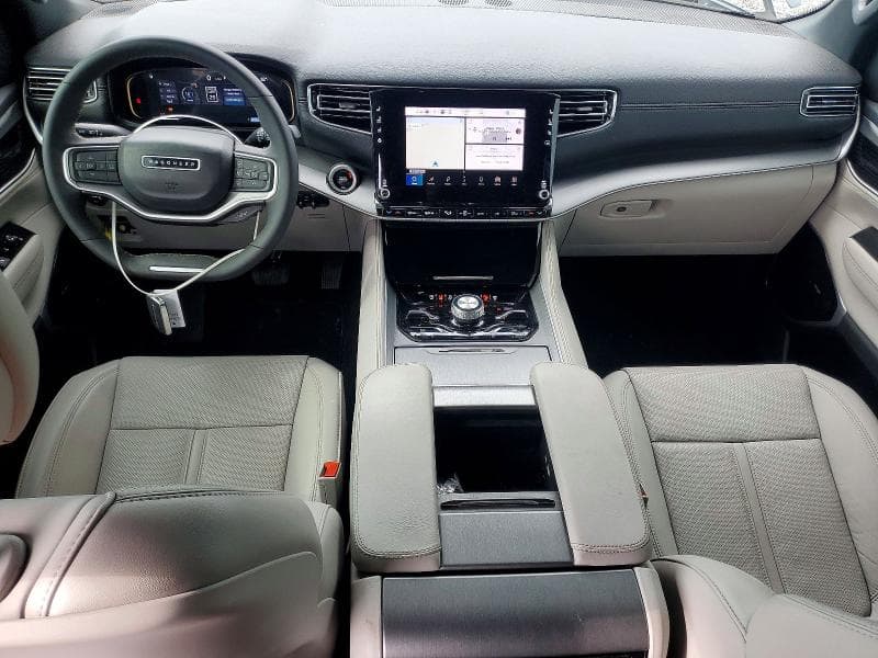 2025 JEEP WAGONEER SERIES III 8