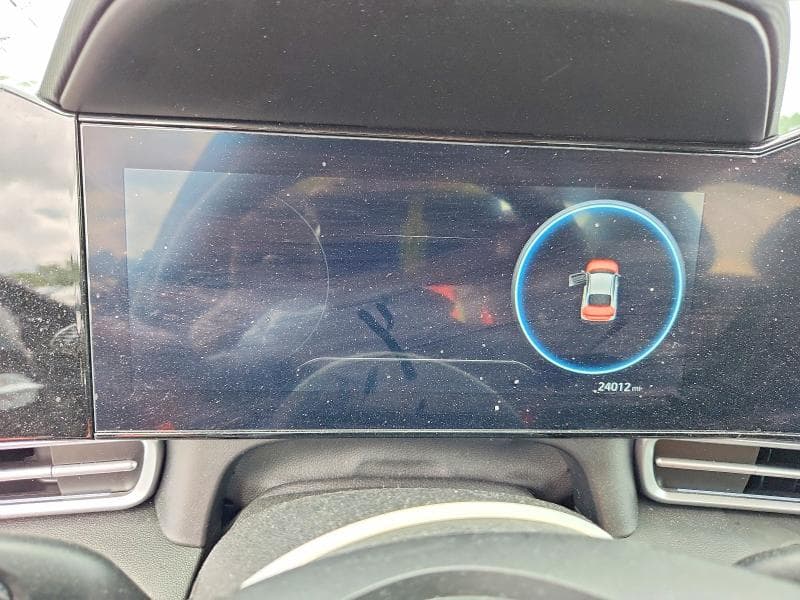 2025 HYUNDAI ELANTRA SEL 9