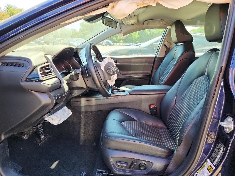 2021 TOYOTA CAMRY SE SE 7