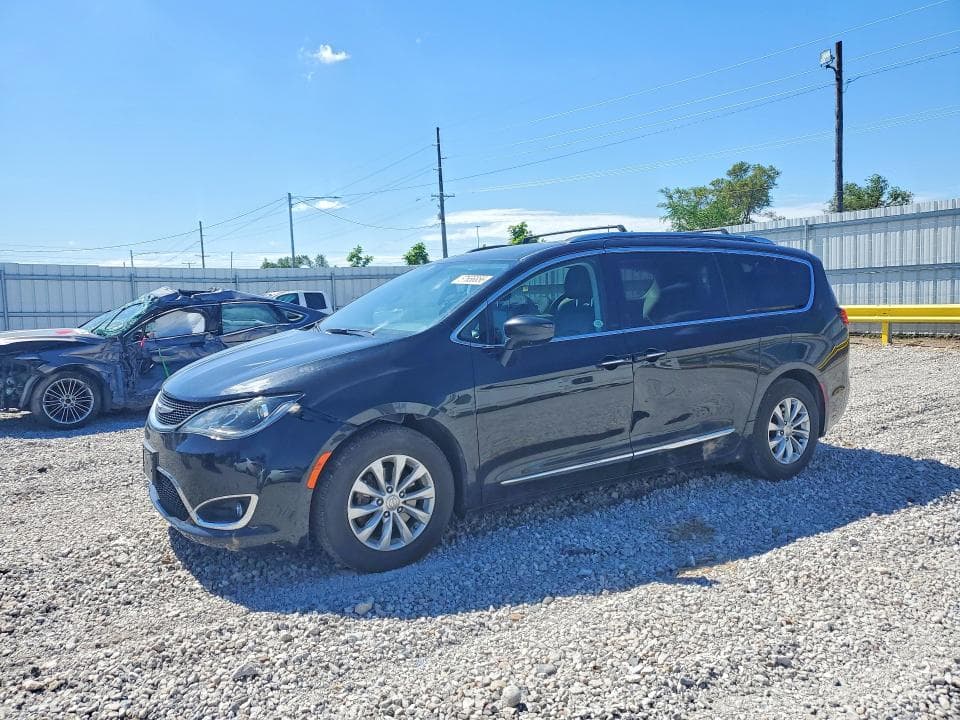 2018 CHRYSLER PACIFICA TOURING L PLUS - 1