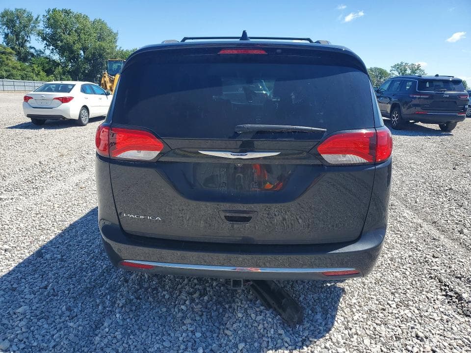 2018 CHRYSLER PACIFICA TOURING L PLUS 6