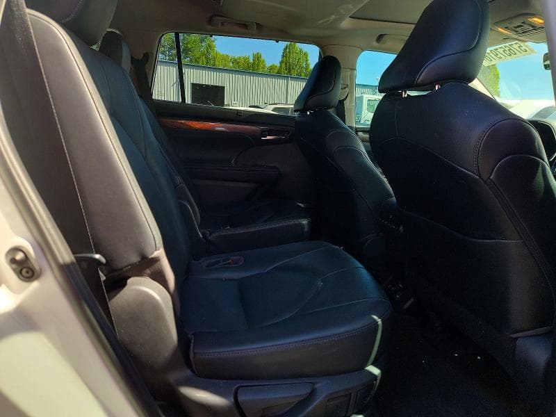 2021 TOYOTA HIGHLANDER HYBRID LIMITED 11