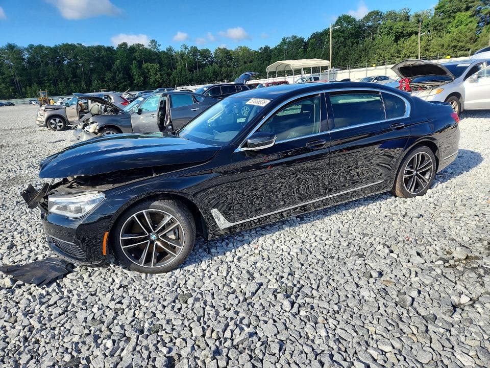 2016 BMW 750 XI 1