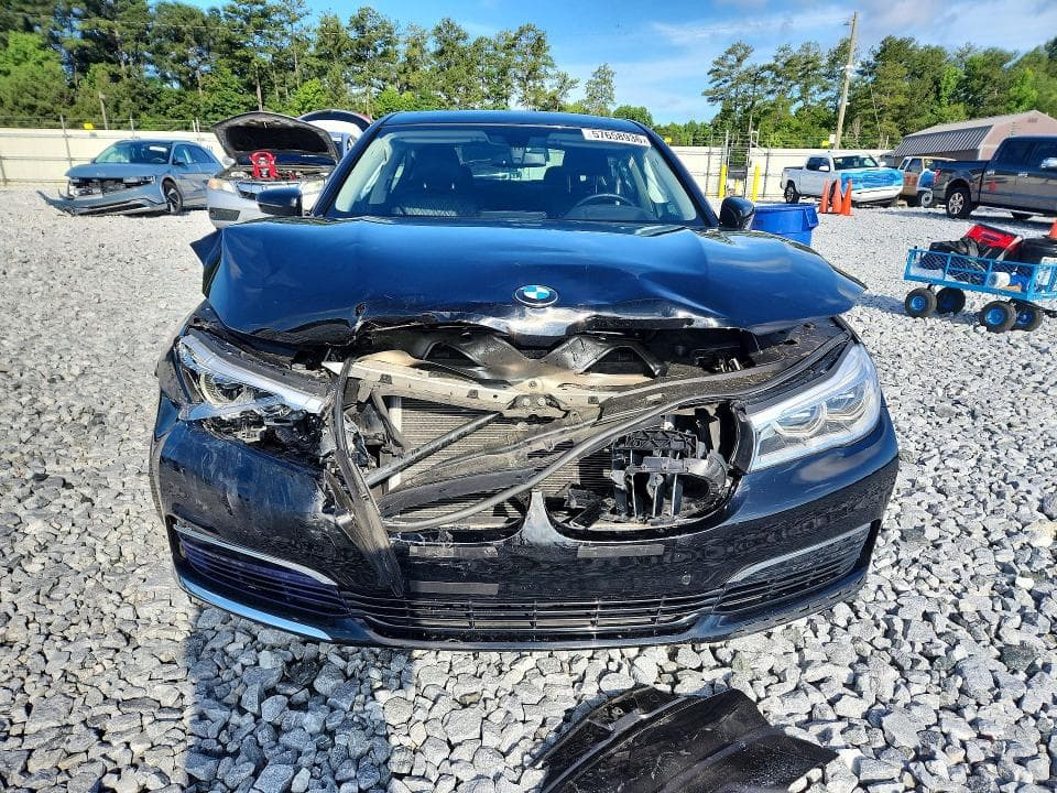 2016 BMW 750 XI 5