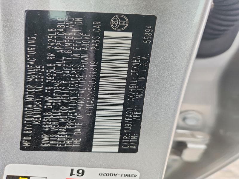 2025 TOYOTA CAMRY LE 13