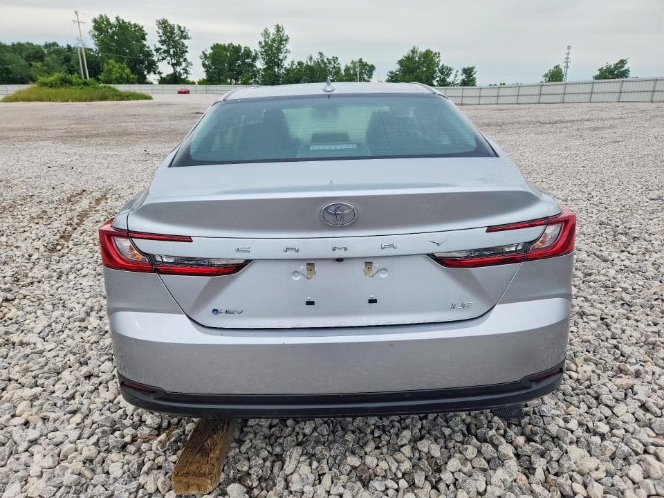 2025 TOYOTA CAMRY LE 6