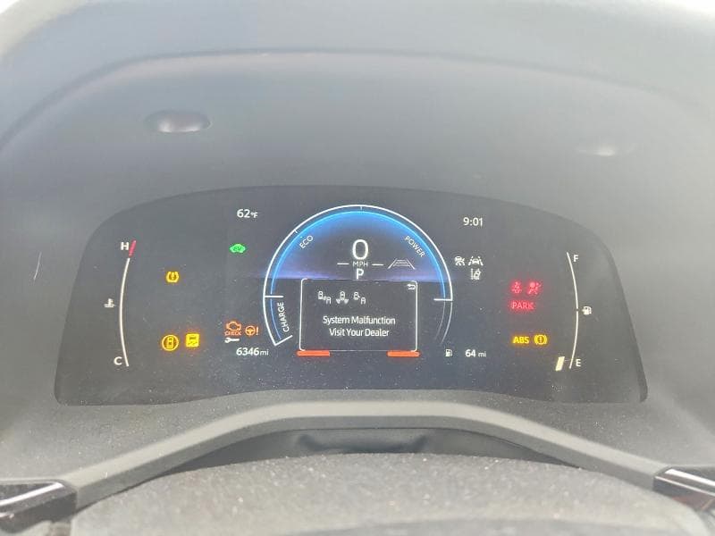 2025 TOYOTA CAMRY LE 9