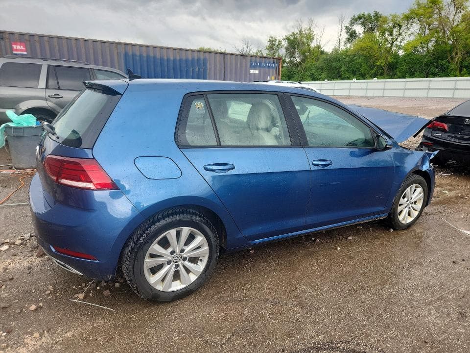 2019 VOLKSWAGEN GOLF S/SE 3