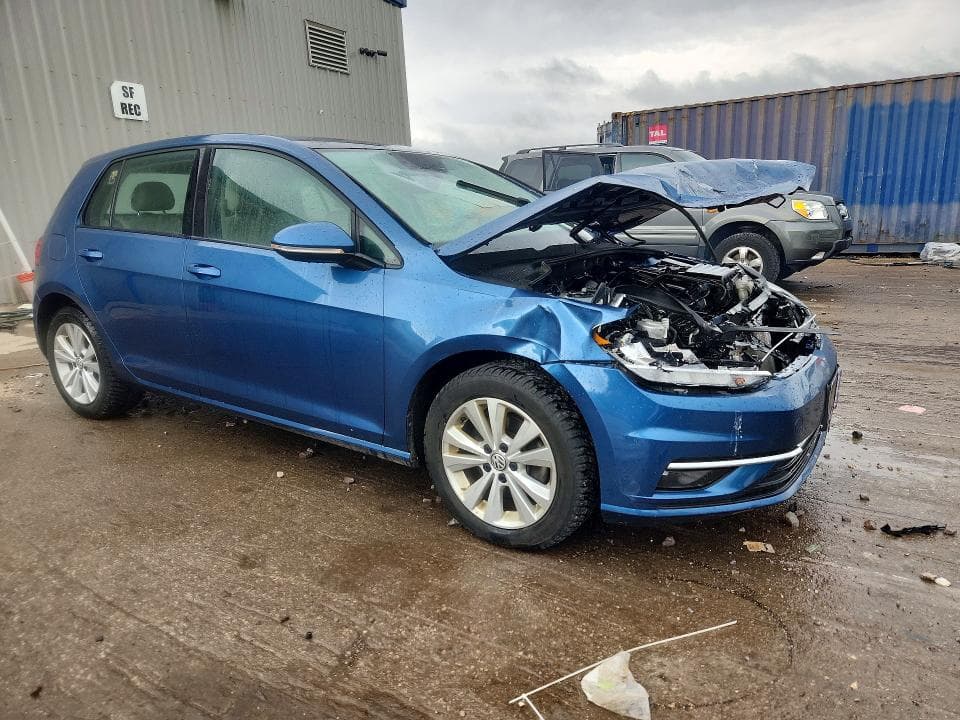 2019 VOLKSWAGEN GOLF S/SE 4