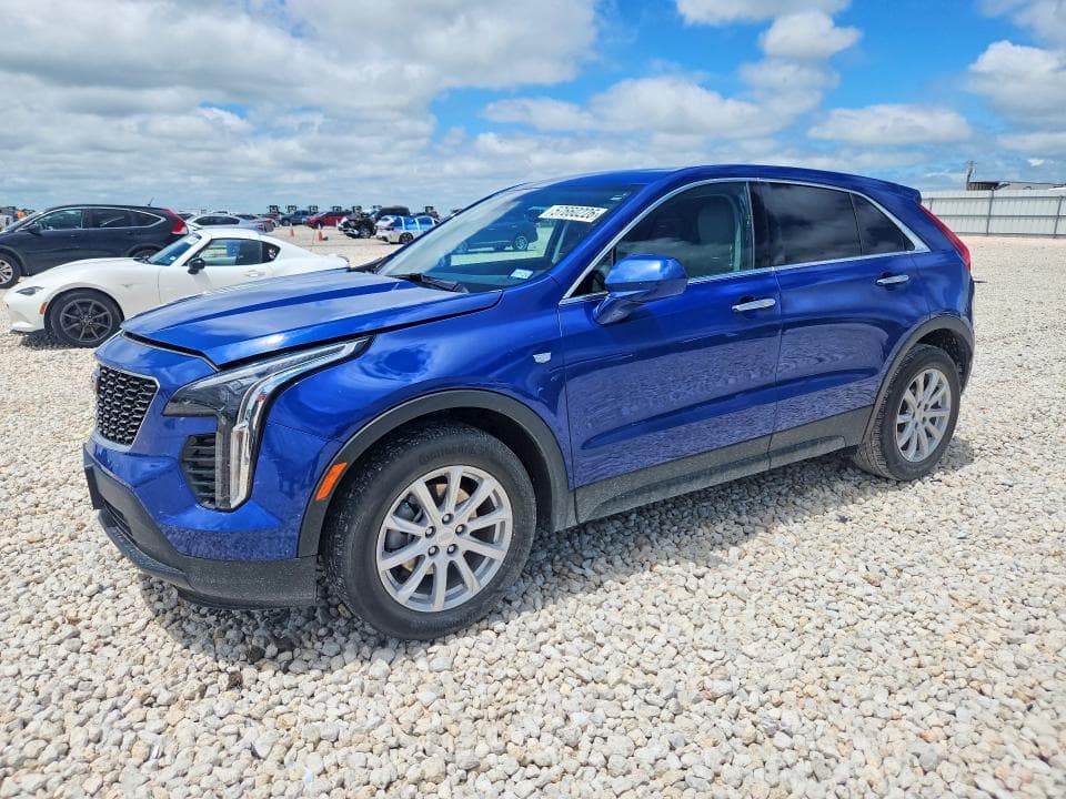 2022 CADILLAC XT4 LUXURY - 1