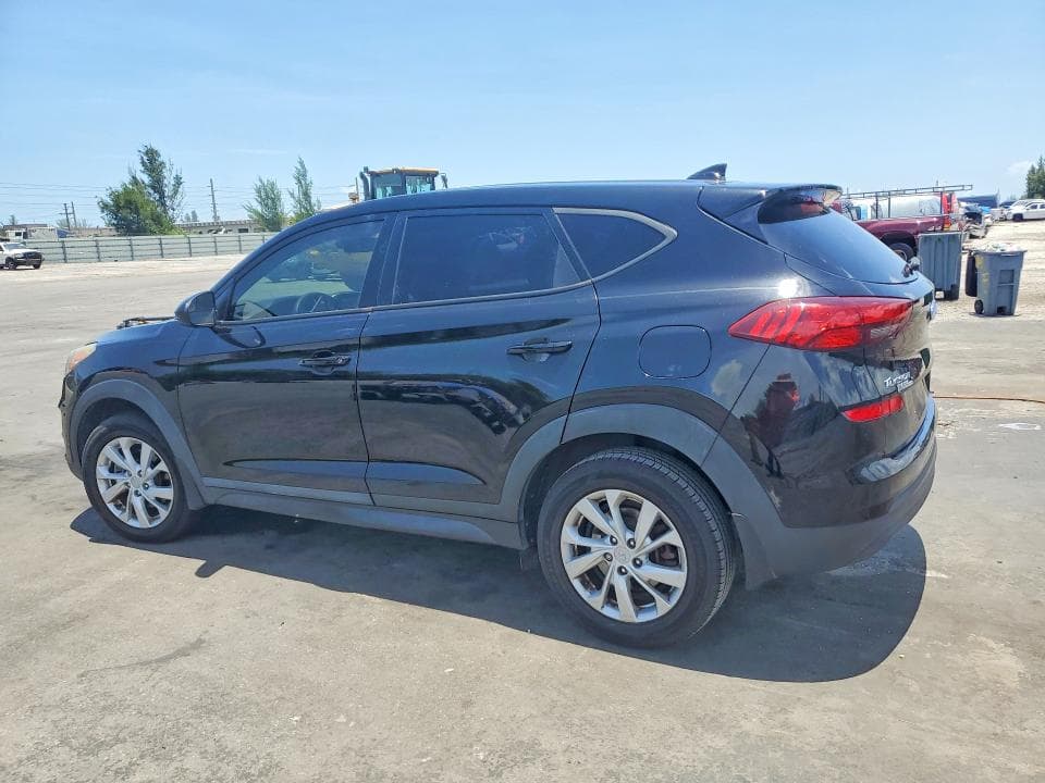 2020 HYUNDAI TUCSON SE 2