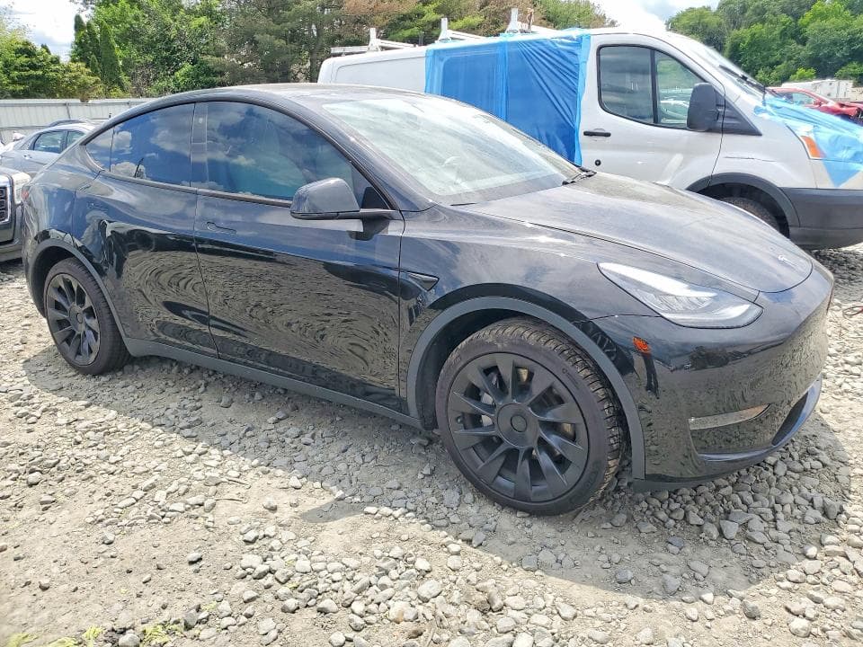 2020 TESLA MODEL Y 4