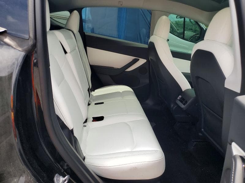 2020 TESLA MODEL Y 10