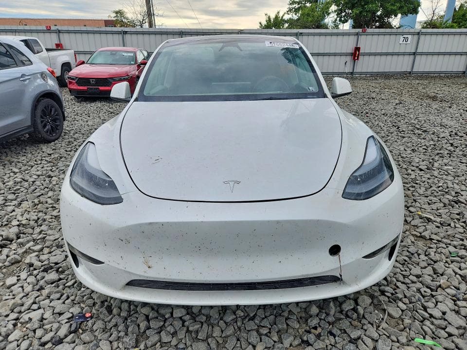 2023 TESLA MODEL Y 5