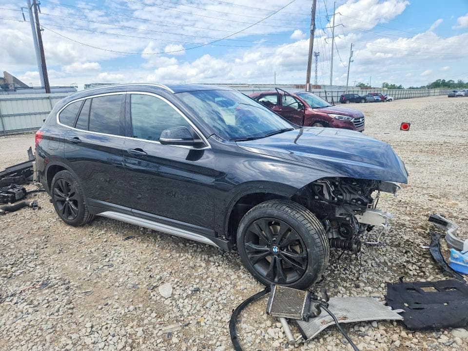 2020 BMW X1 XDRIVE28I 4