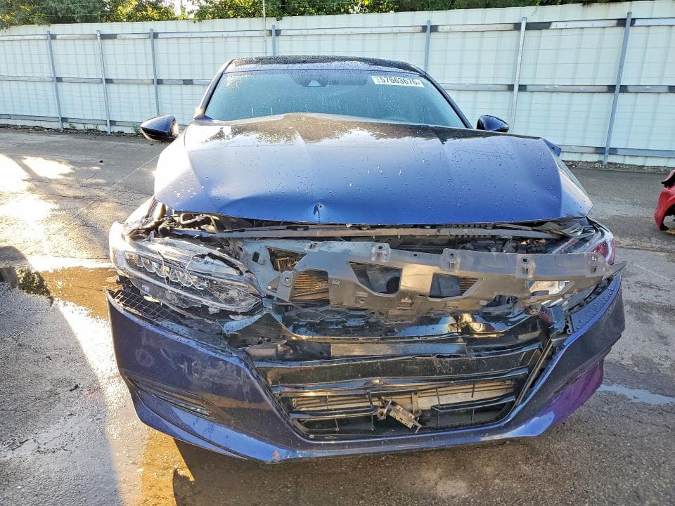 2019 HONDA ACCORD EX 5