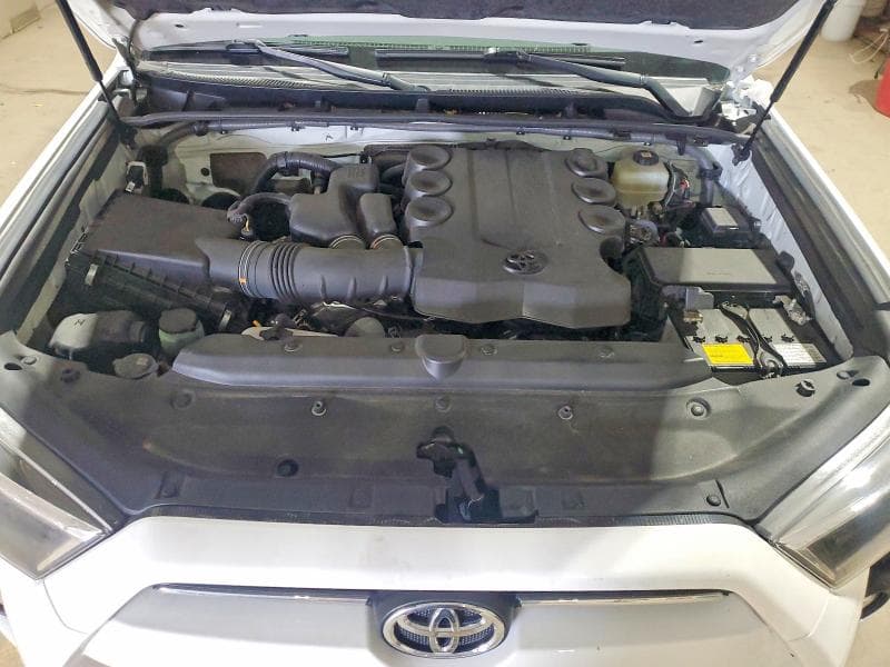 2022 TOYOTA 4RUNNER SR5 12