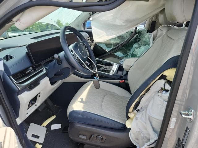2025 KIA CARNIVAL SX 7