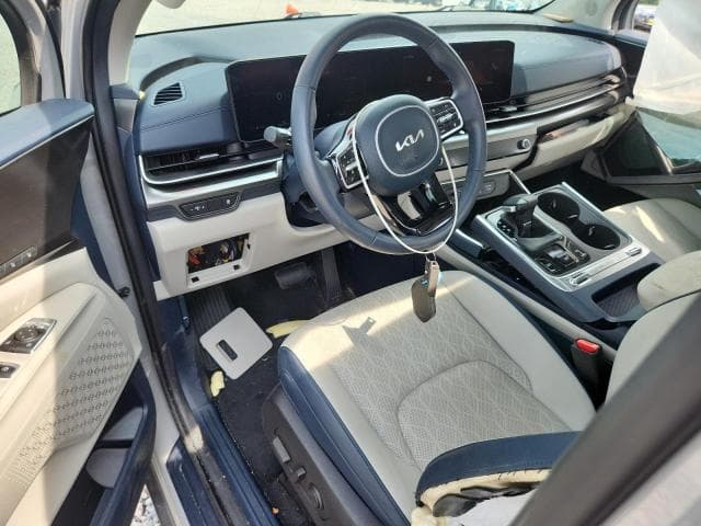2025 KIA CARNIVAL SX 8