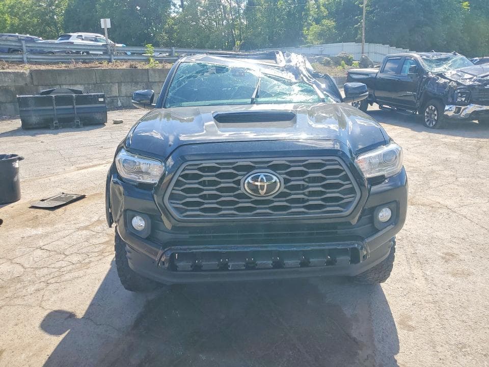 2020 TOYOTA TACOMA TRD SPORT 5