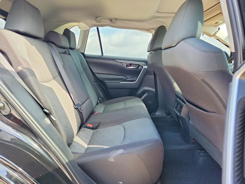 2023 TOYOTA RAV4 XLE XLE 11