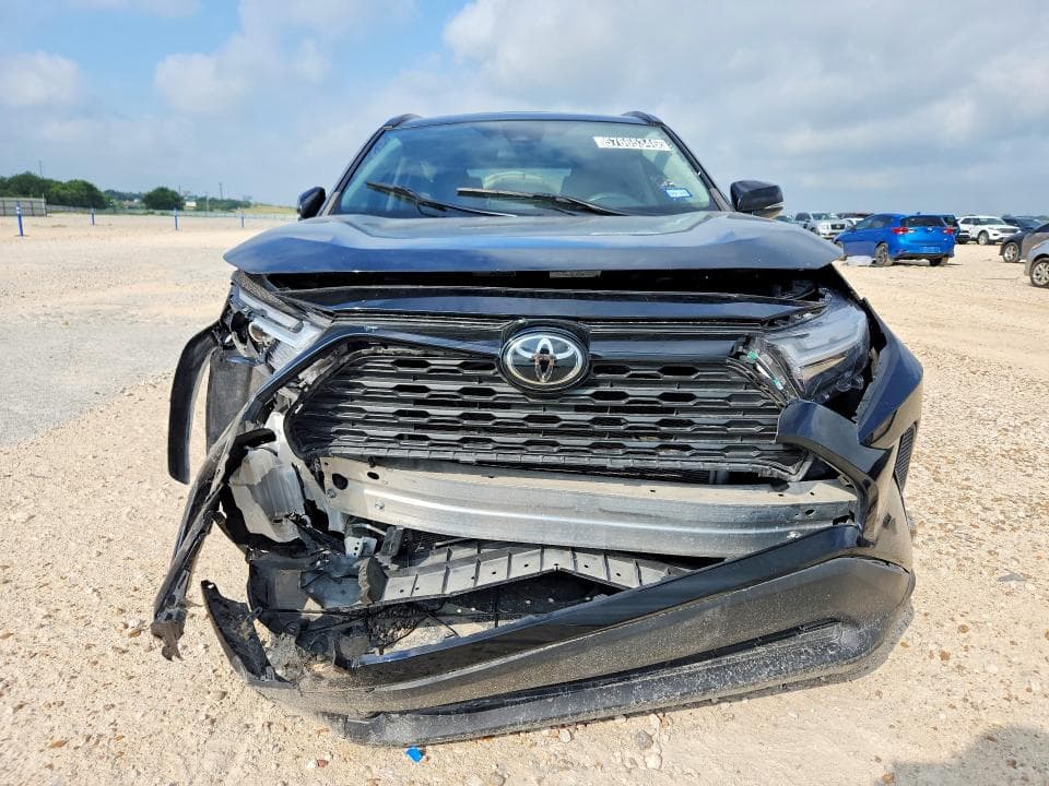 2023 TOYOTA RAV4 XLE XLE 5