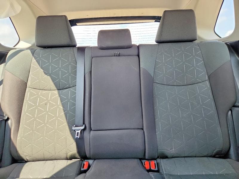 2023 TOYOTA RAV4 XLE XLE 10