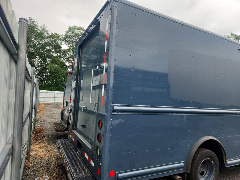 2019 FORD E450 DELIVERY VAN 6