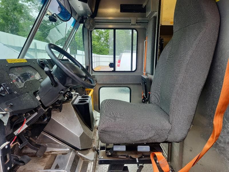 2019 FORD E450 DELIVERY VAN 7
