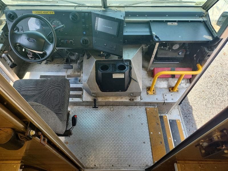2019 FORD E450 DELIVERY VAN 8