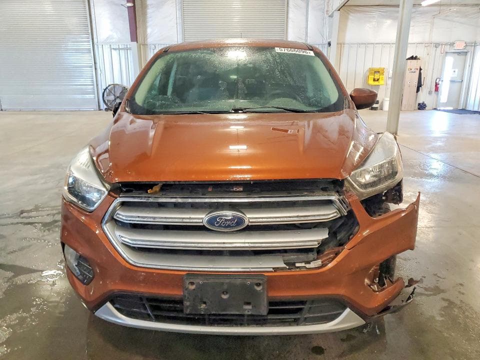 2017 FORD ESCAPE SE 5