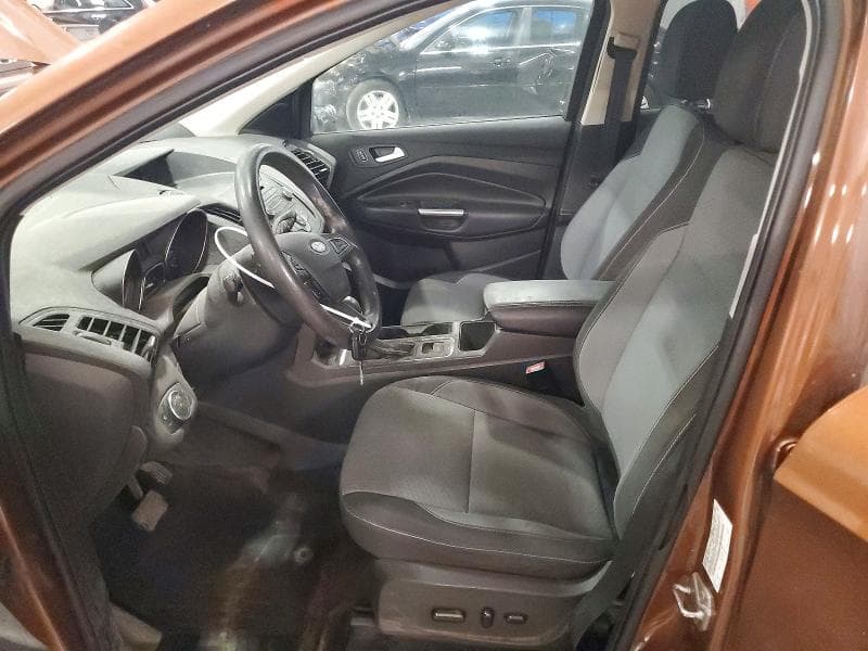 2017 FORD ESCAPE SE 7